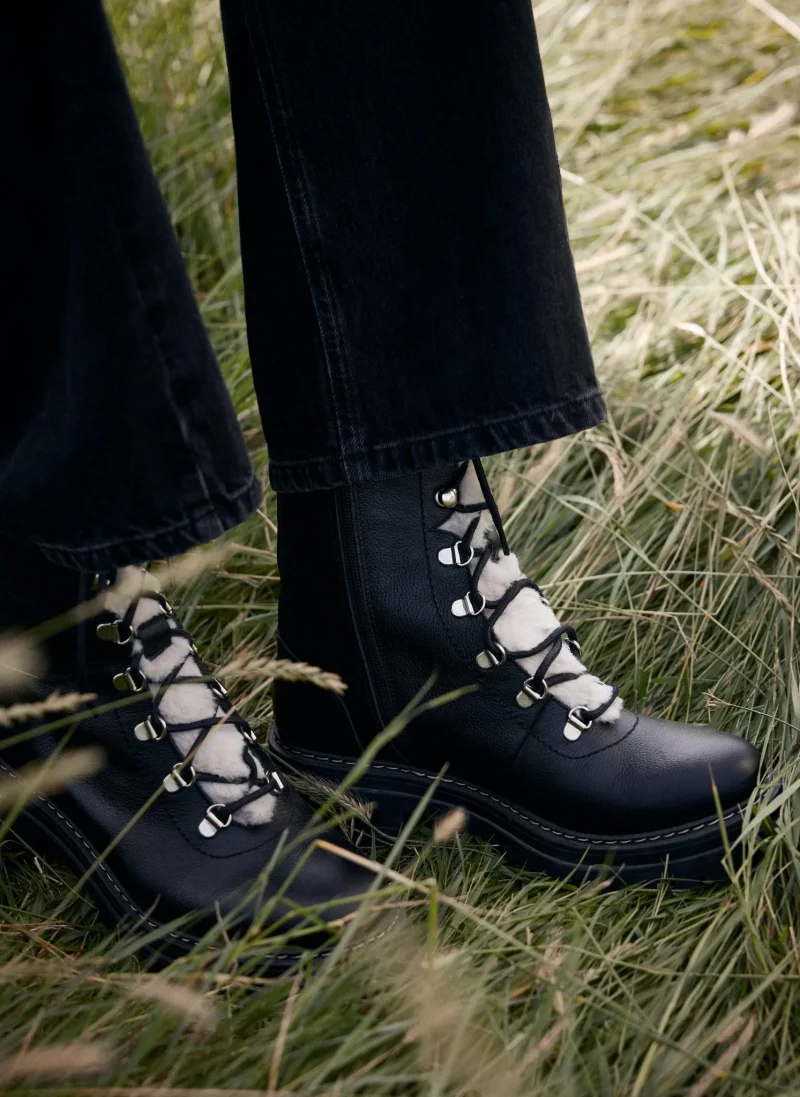 black leather hiking boots borg style