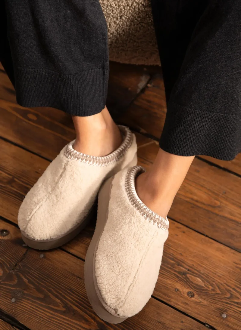 chunky cream borg slippers