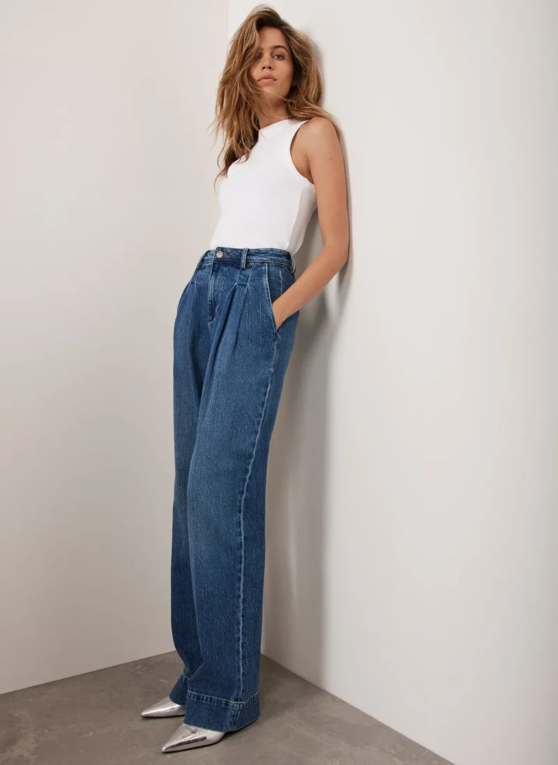 indigo pleated wide leg jeans