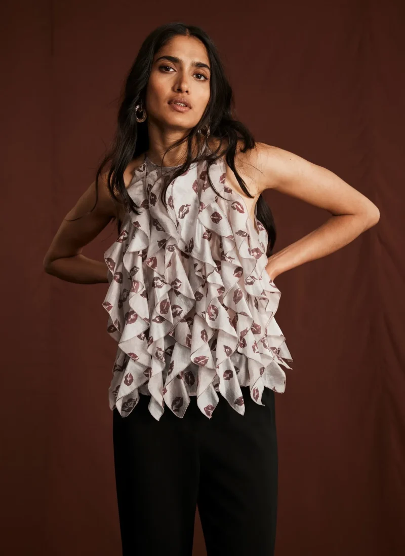 ruffled halter lip print top