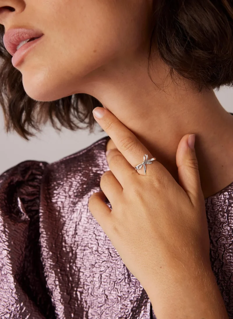 silver bow ring plated in sterling silver